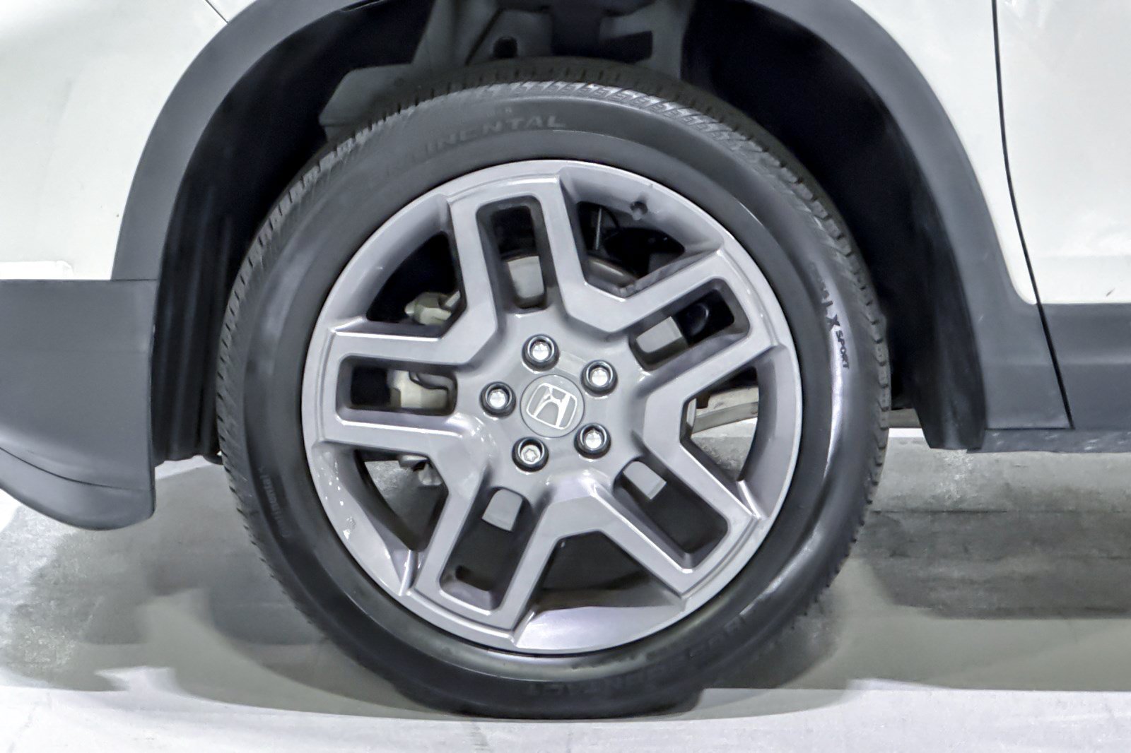 Used 2023 Honda Passport EX-L image 13