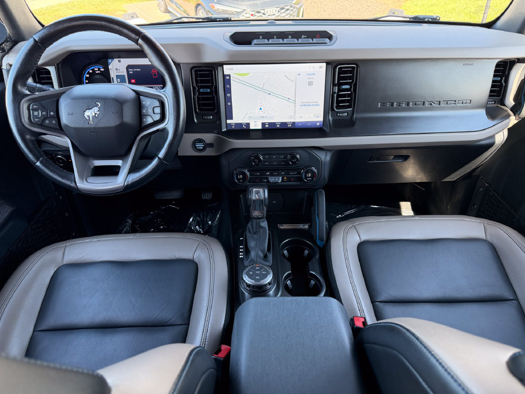 Used 2023 Ford Bronco Wildtrak AWD/4WD image 2