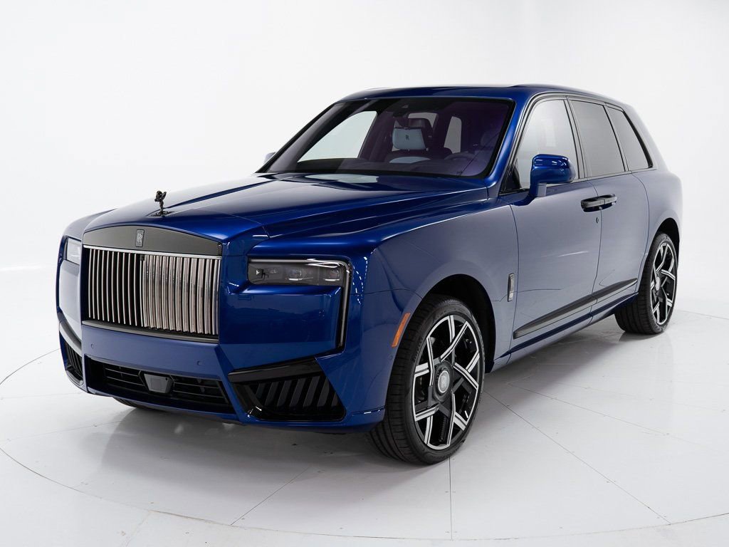 New 2026 Rolls-Royce Cullinan Black Badge image 1
