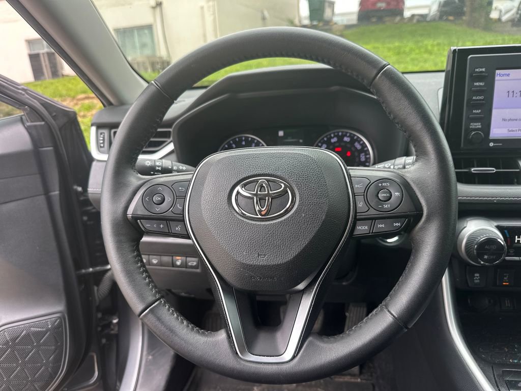 Used 2021 Toyota RAV4 XLE Premium AWD/4WD image 14