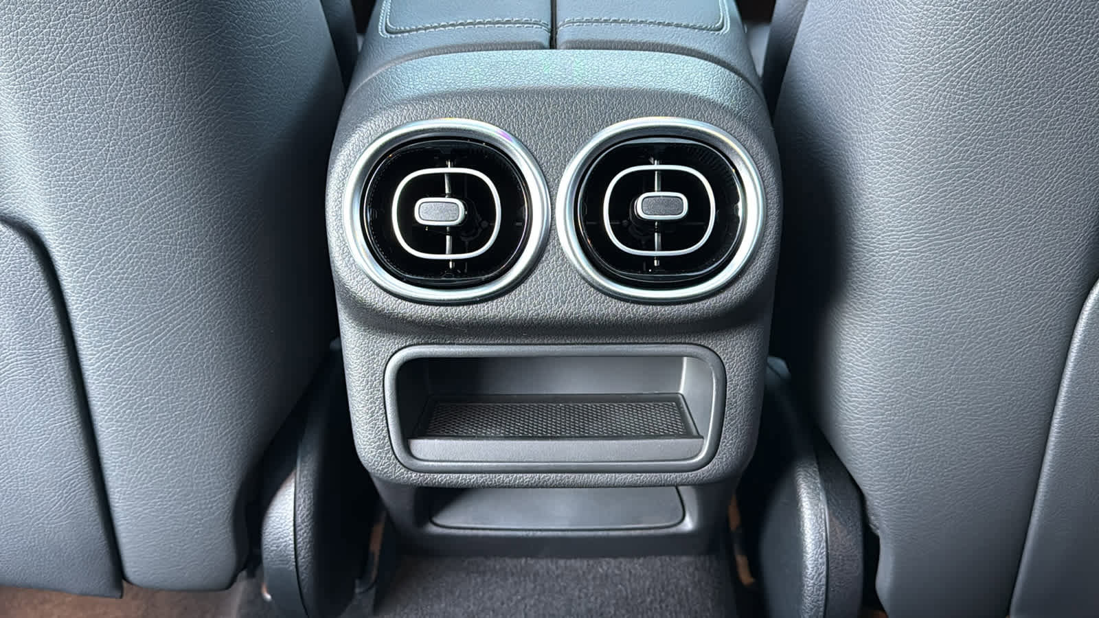 New 2026 Mercedes-Benz GLC 300 4MATIC image 29