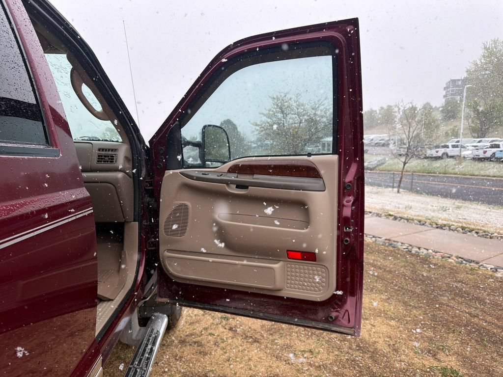 Used 2004 Ford F250 Lariat AWD/4WD image 28