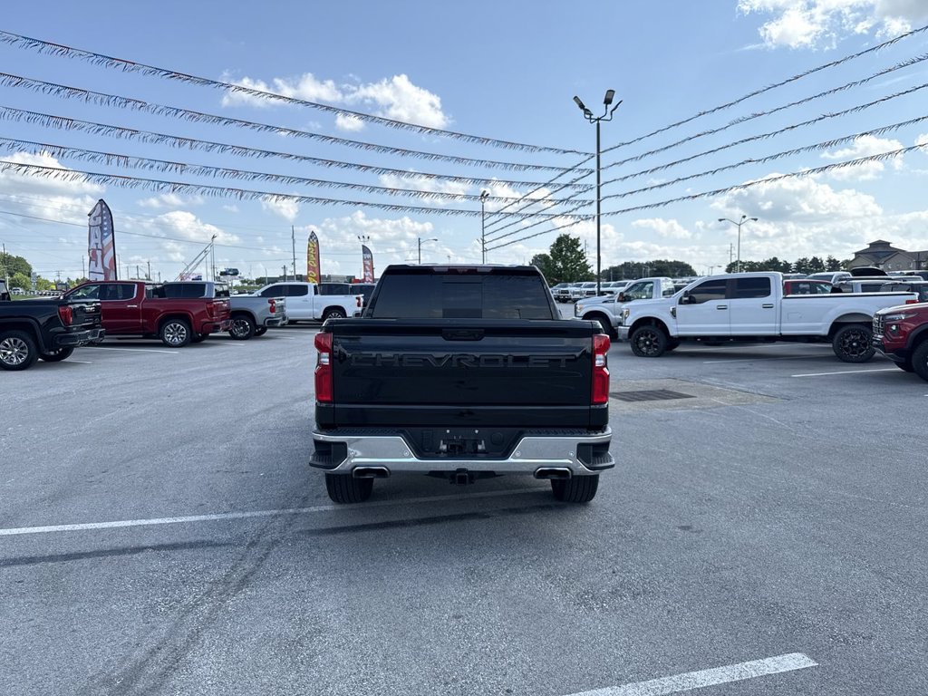 Used 2026 Chevrolet Silverado 1500 LTZ w/ LTZ Premium Package AWD/4WD image 18