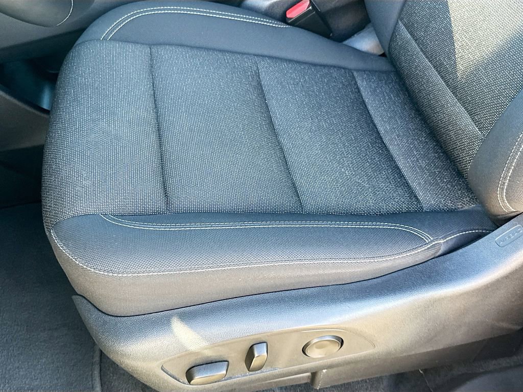 Used 2024 Chevrolet Traverse LT image 18