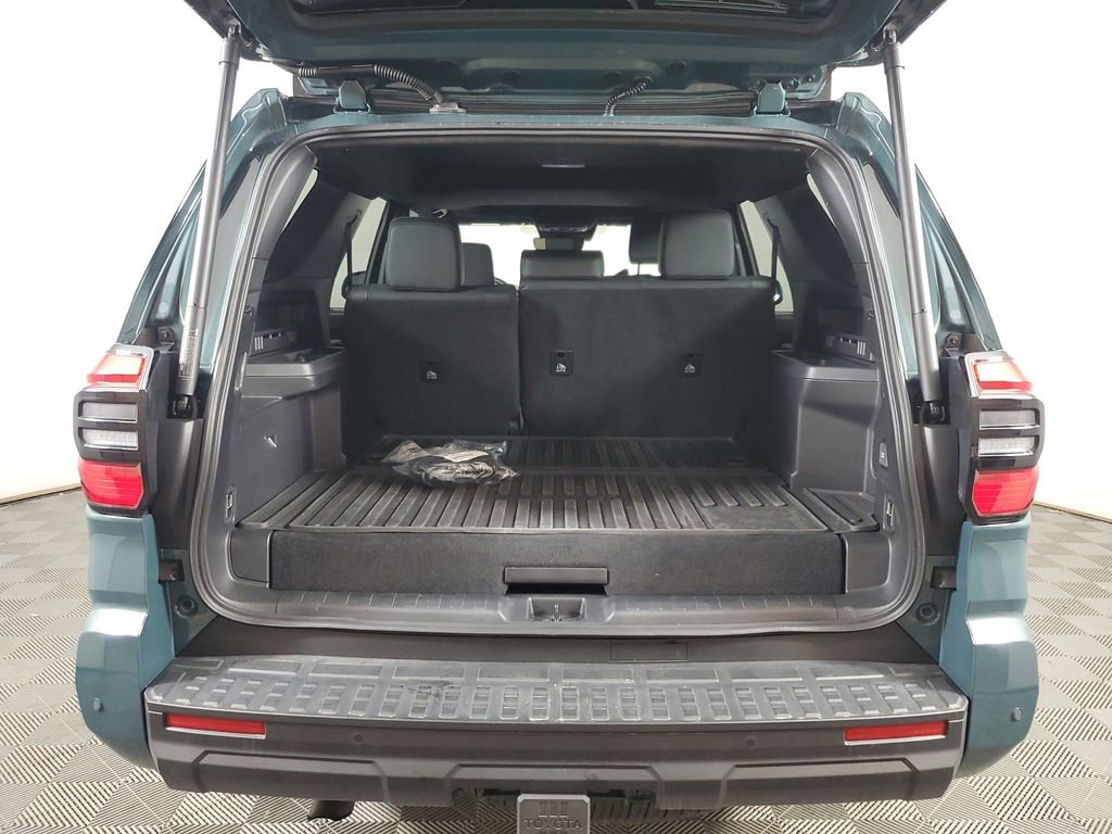 Used 2025 Toyota 4Runner TRD Off-Road Premium image 9