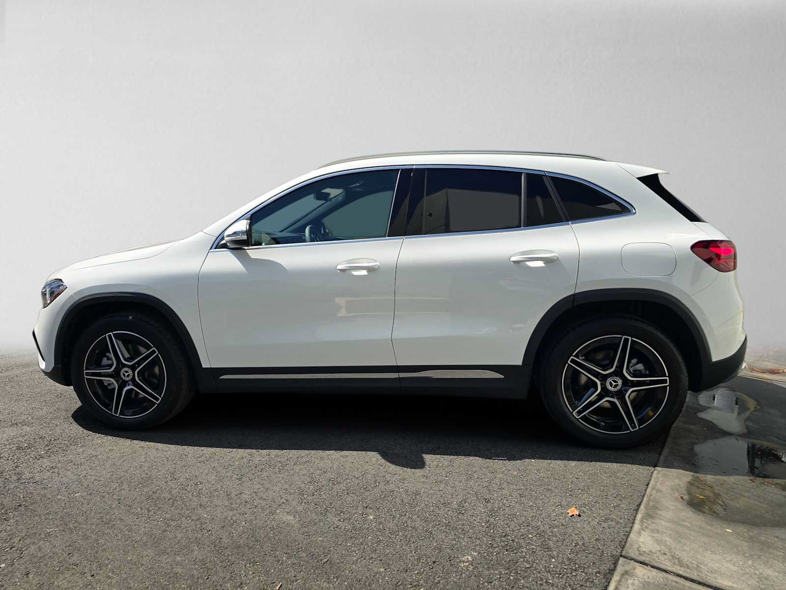 New 2026 Mercedes-Benz GLA 250 image 6