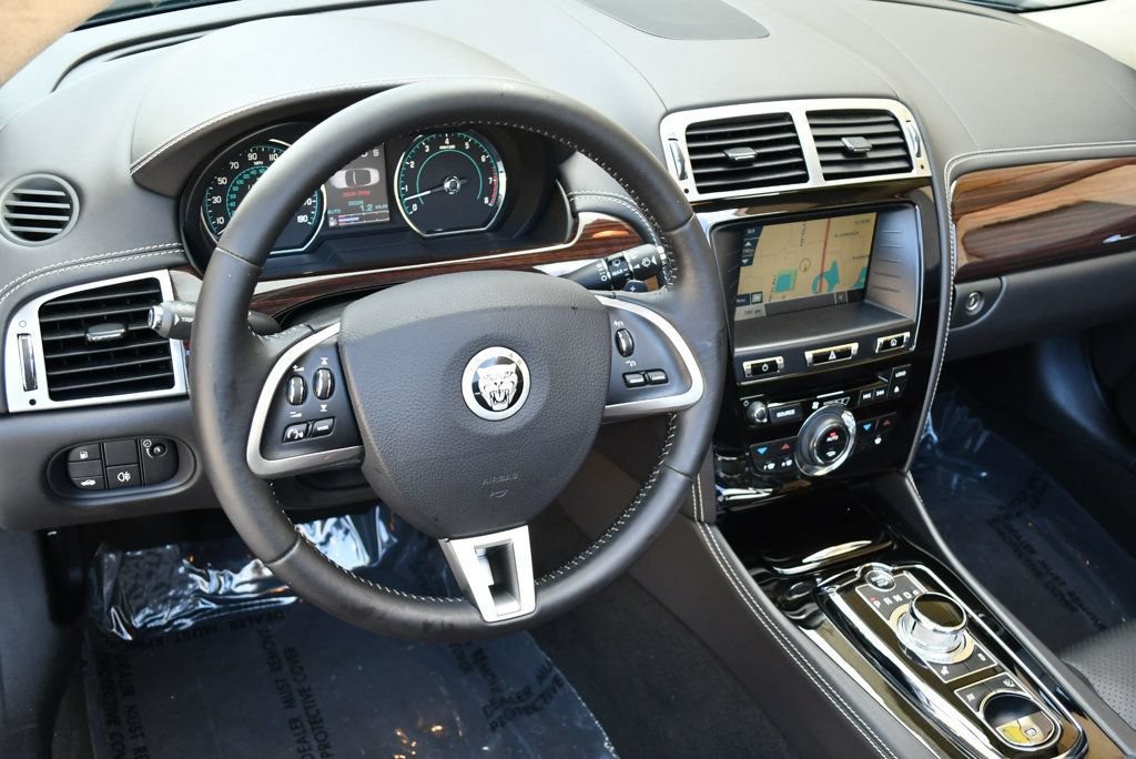 Used 2014 Jaguar XK Convertible RWD image 70