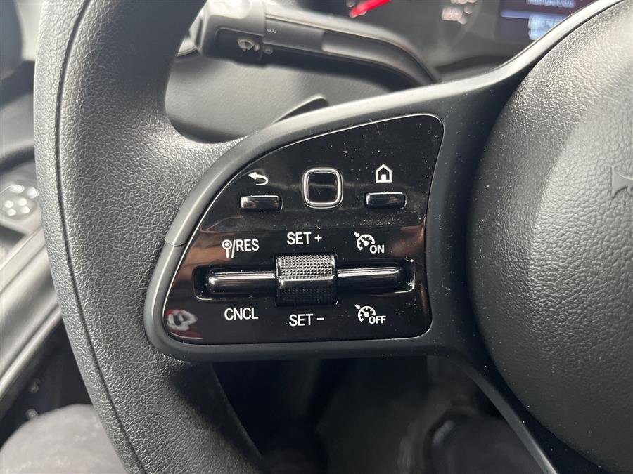 Used 2023 Mercedes-Benz Sprinter 2500 image 16