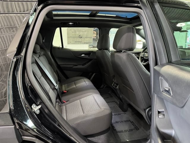 New 2026 Chevrolet Equinox LT FWD image 14