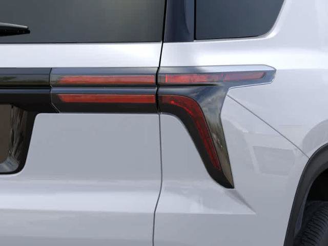 New 2026 Chevrolet Traverse LT w/ Driver Confidence Package AWD/4WD image 11