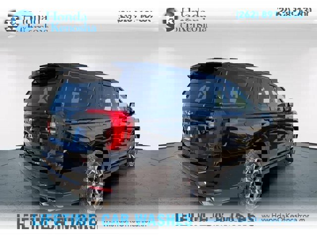 Used 2025 GMC Yukon AT4 Ultimate w/ LPO, Floor Liner Package image 6