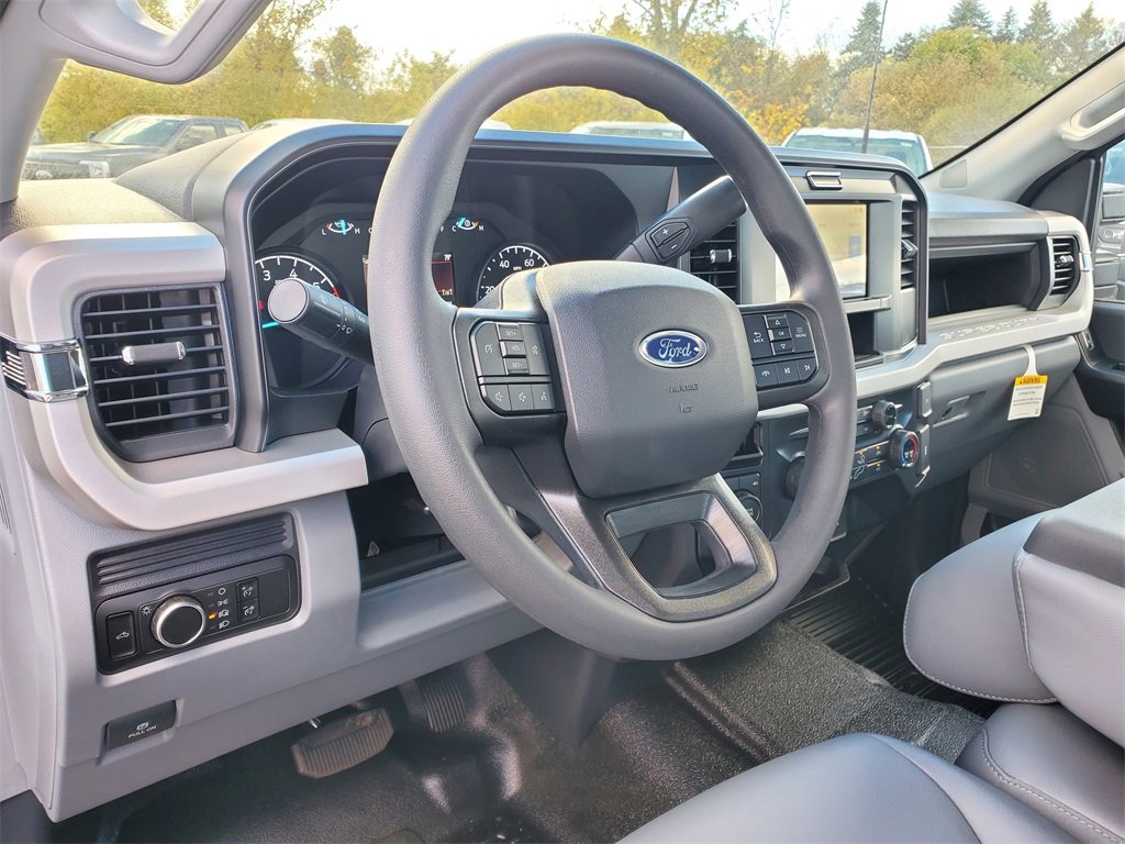 New 2026 Ford F350 XL w/ XL Driver Assist Package image 10