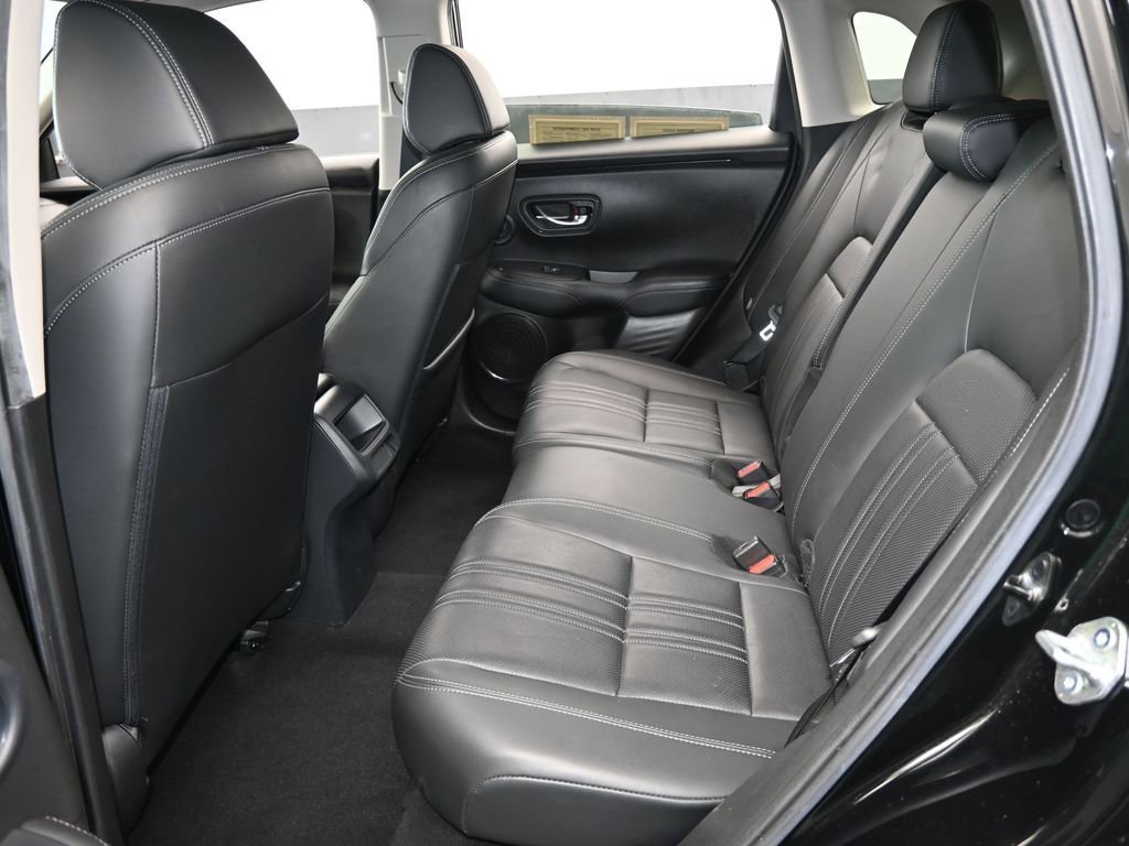 Used 2023 Honda HR-V EX-L image 37