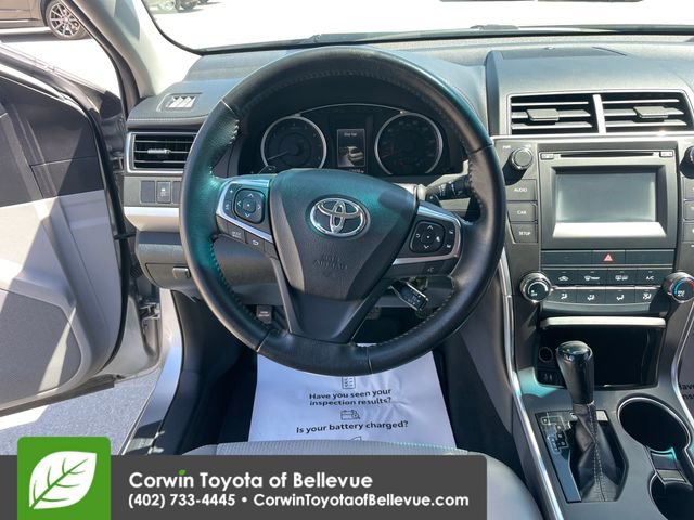 Used 2016 Toyota Camry SE FWD image 21