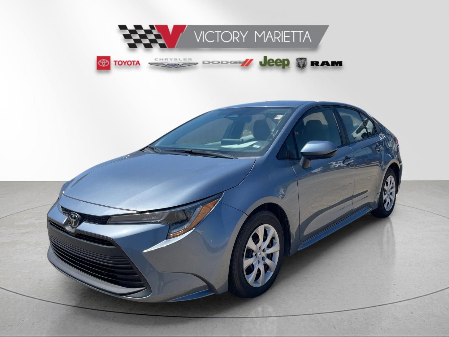 Used 2024 Toyota Corolla LE FWD image 1