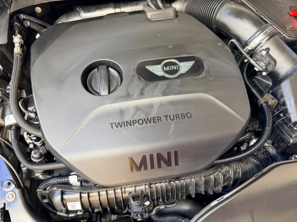 Used 2019 MINI Cooper S image 28