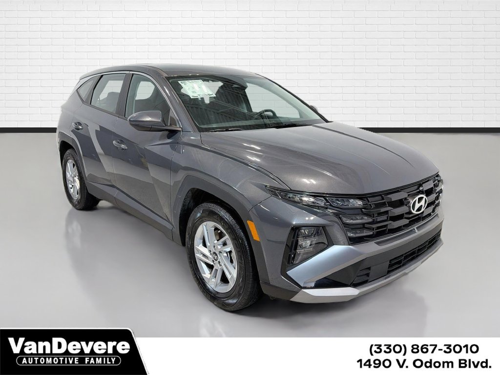 Used 2025 Hyundai Tucson SE