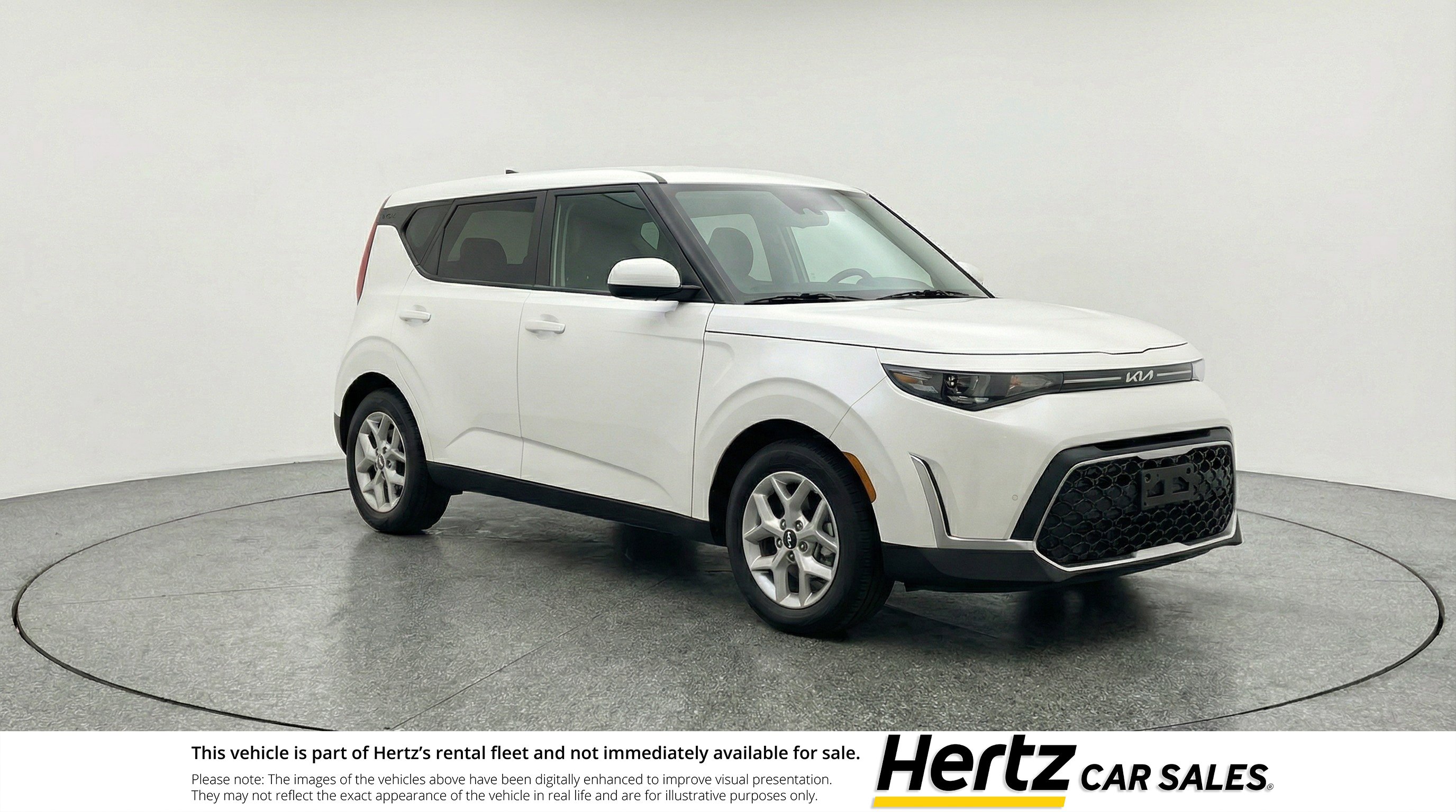 Used 2025 Kia Soul LX w/ LX Technology Package FWD image 1