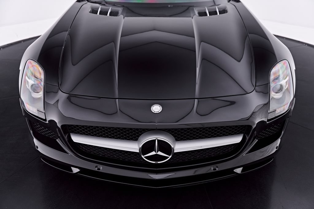 Used 2012 Mercedes-Benz SLS AMG Coupe image 22