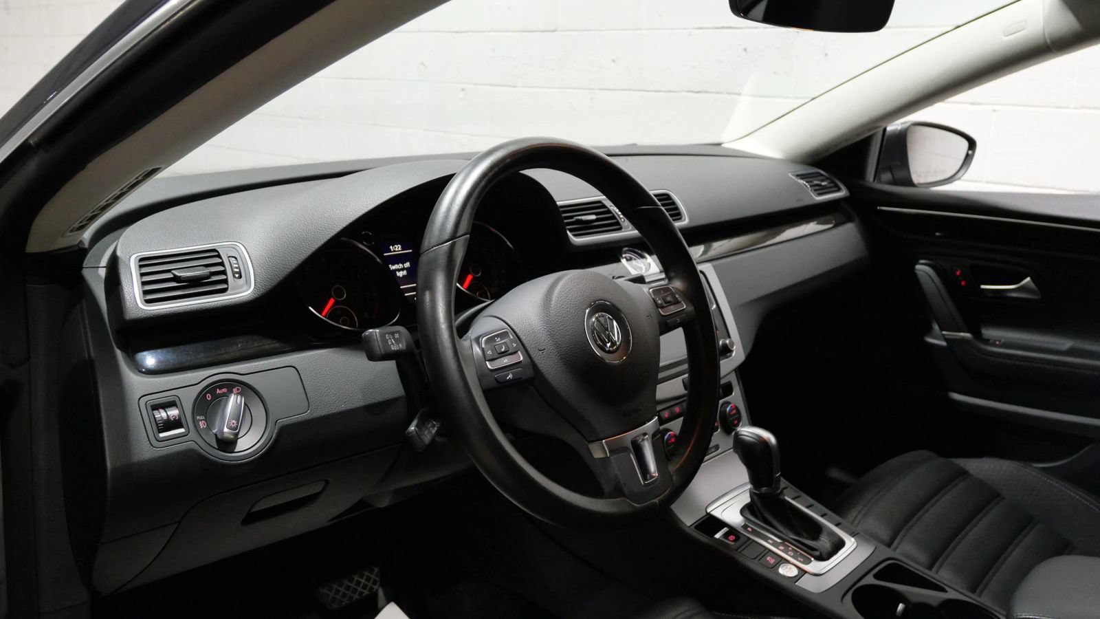 Used 2017 Volkswagen CC Sport FWD image 8