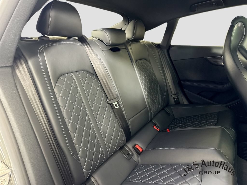 Used 2023 Audi S5 Premium Plus w/ Premium Plus Package AWD/4WD image 31
