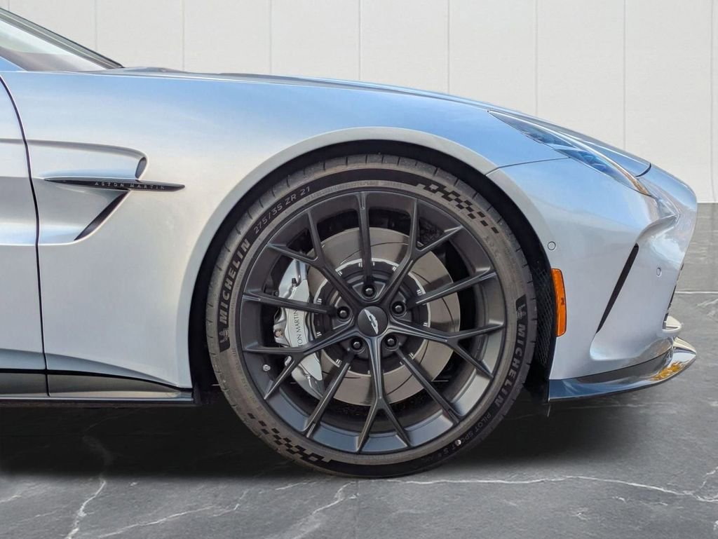 New 2026 Aston Martin V8 Vantage Coupe image 10