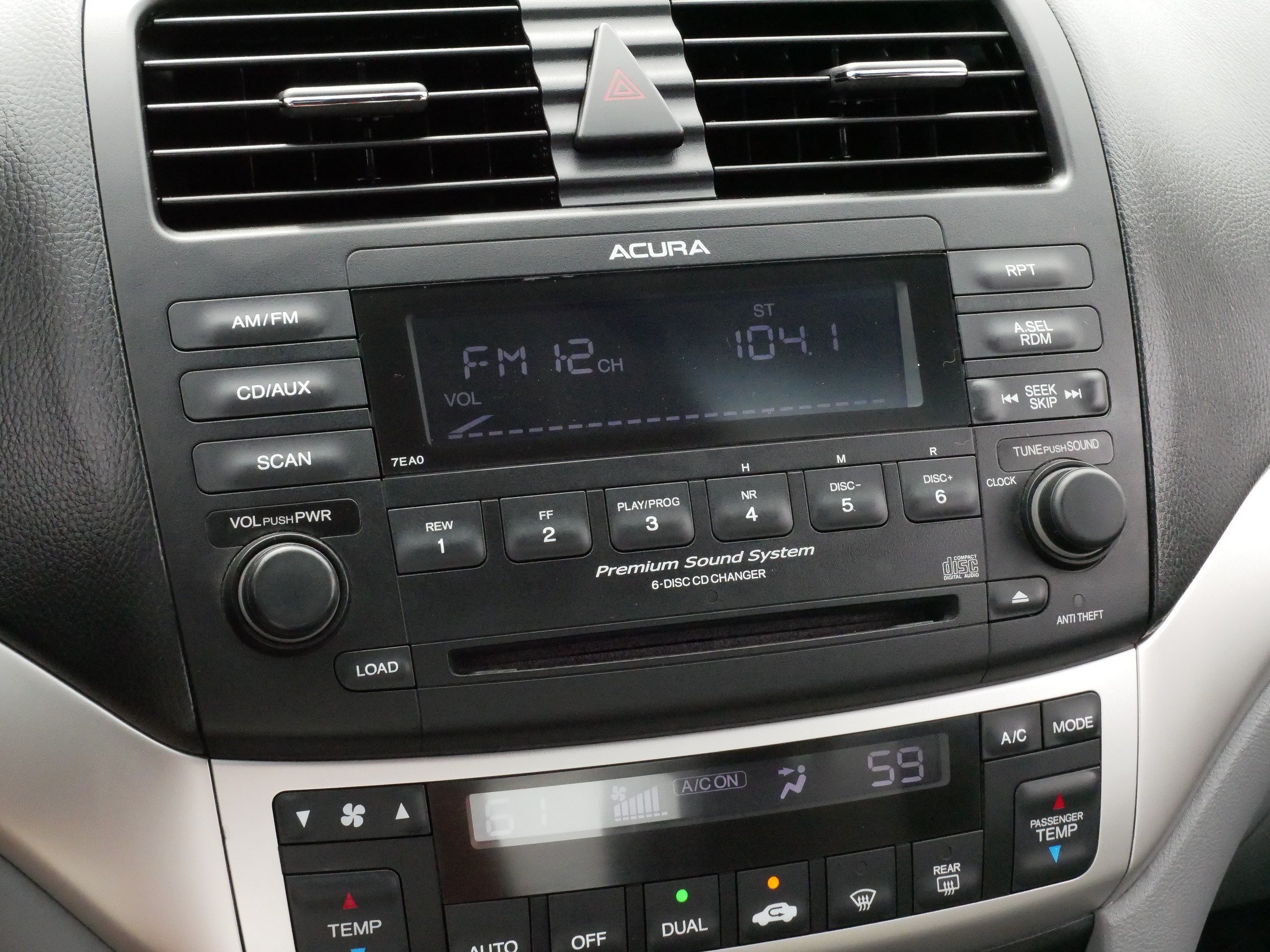 Used 2004 Acura TSX FWD image 22