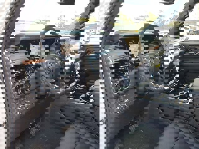 New 2026 GMC Yukon XL Denali w/ Sun & Power Step Package image 20