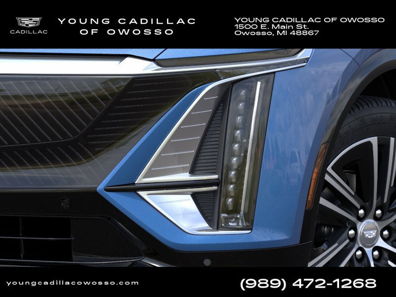 New 2027 Cadillac Lyriq Luxury w/ LPO, Floor Liner Package AWD/4WD image 11