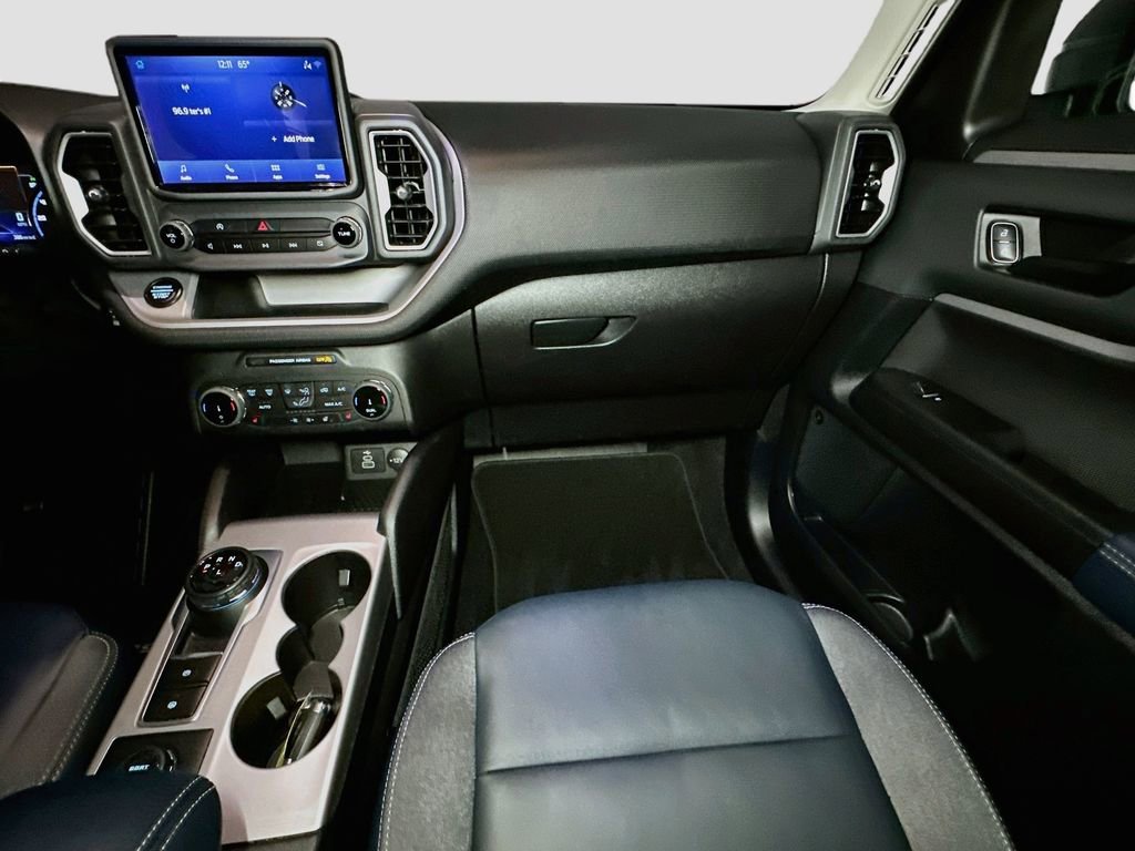 Used 2023 Ford Bronco Sport Outer Banks w/ Tech Package AWD/4WD image 30