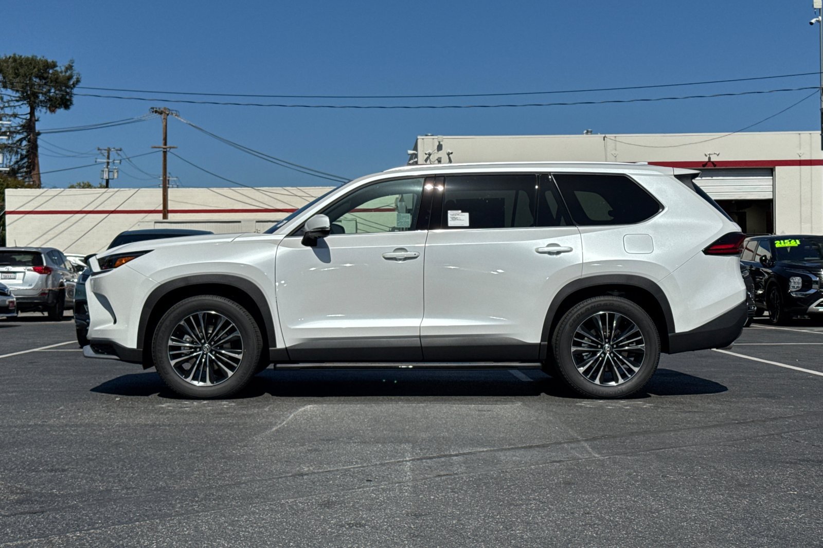 New 2026 Toyota Grand Highlander AWD Hybrid image 6