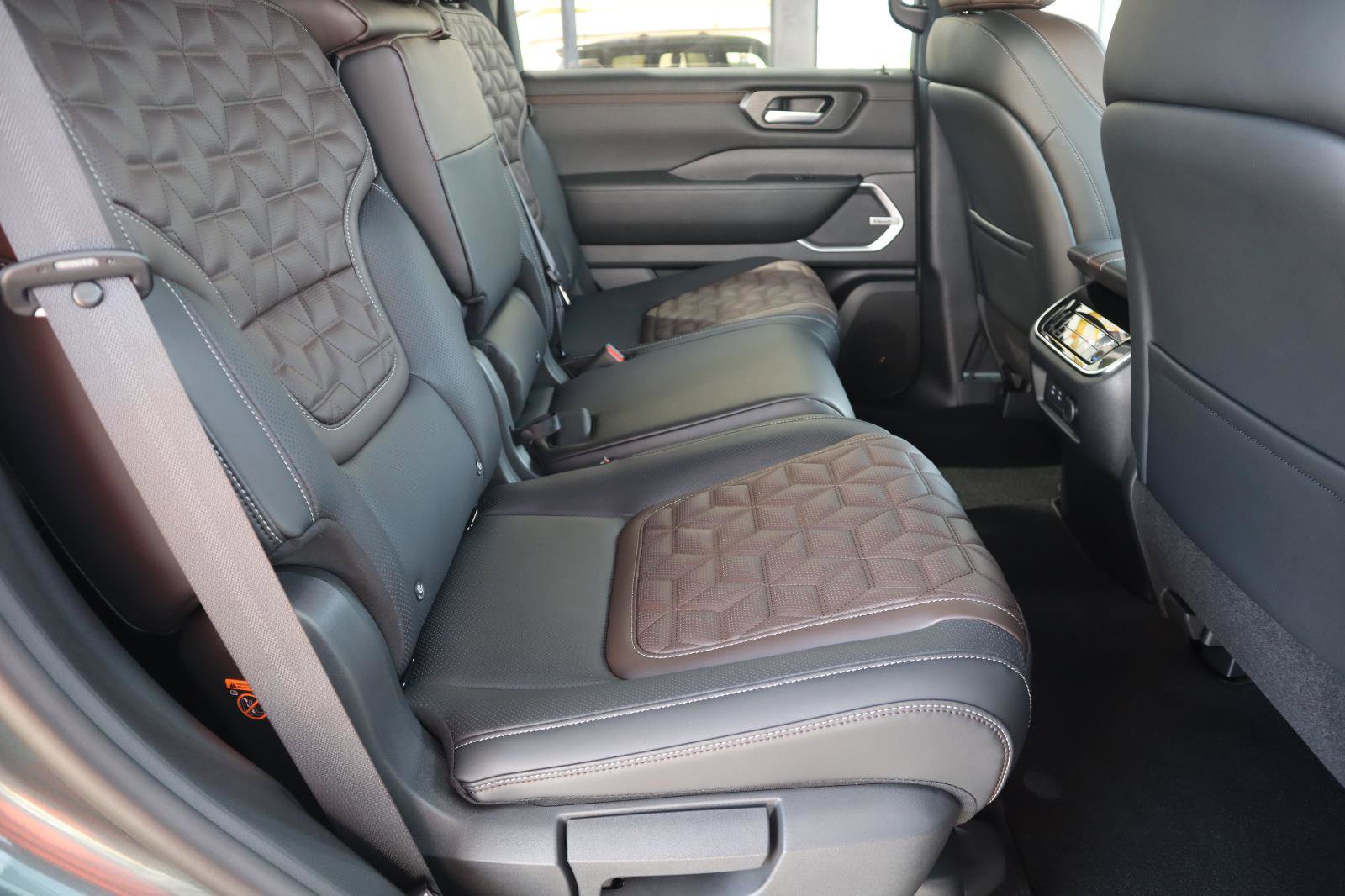 New 2026 Nissan Armada Platinum w/ Convenience Package image 50