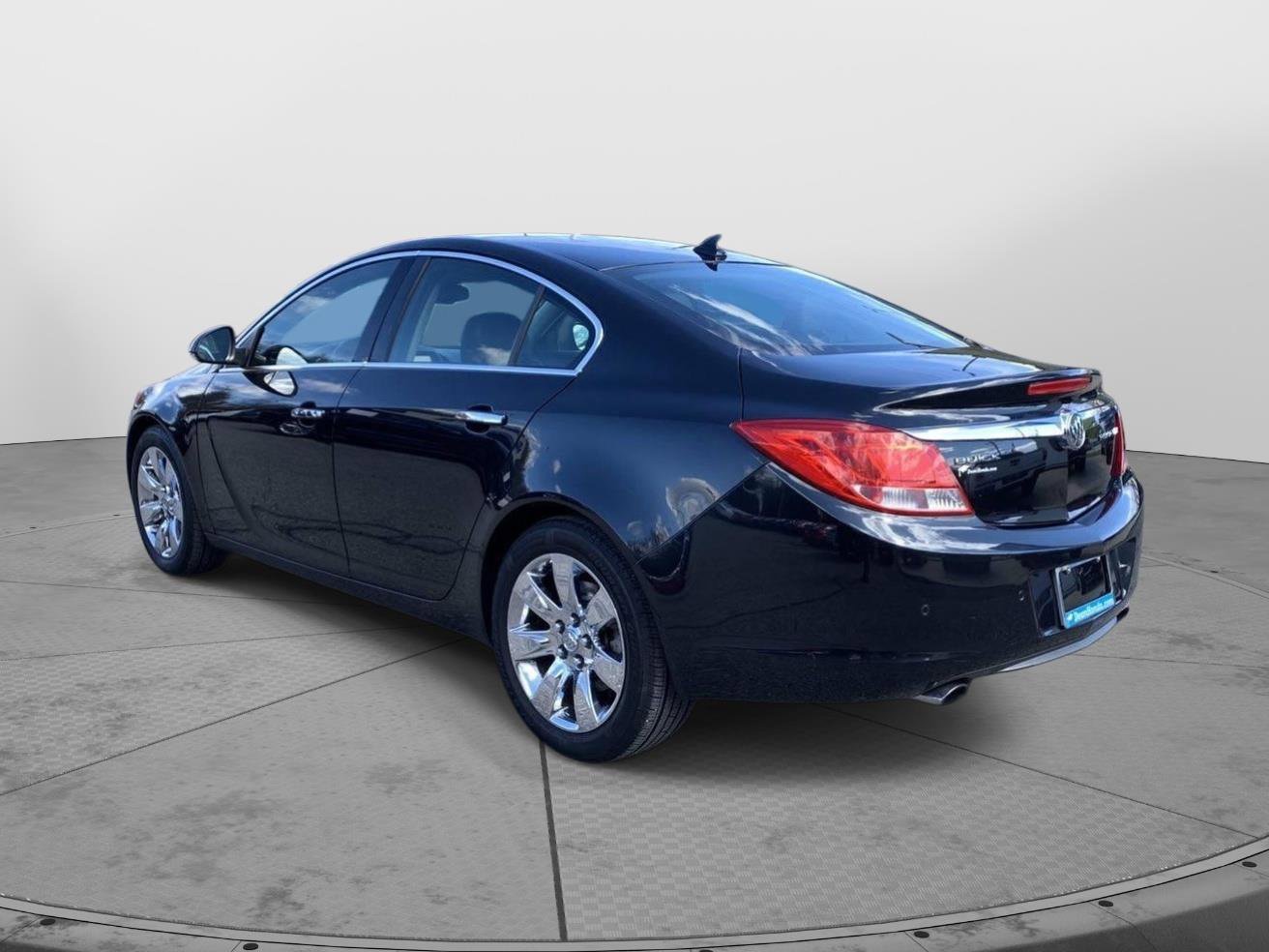 Used 2012 Buick Regal Premium image 5