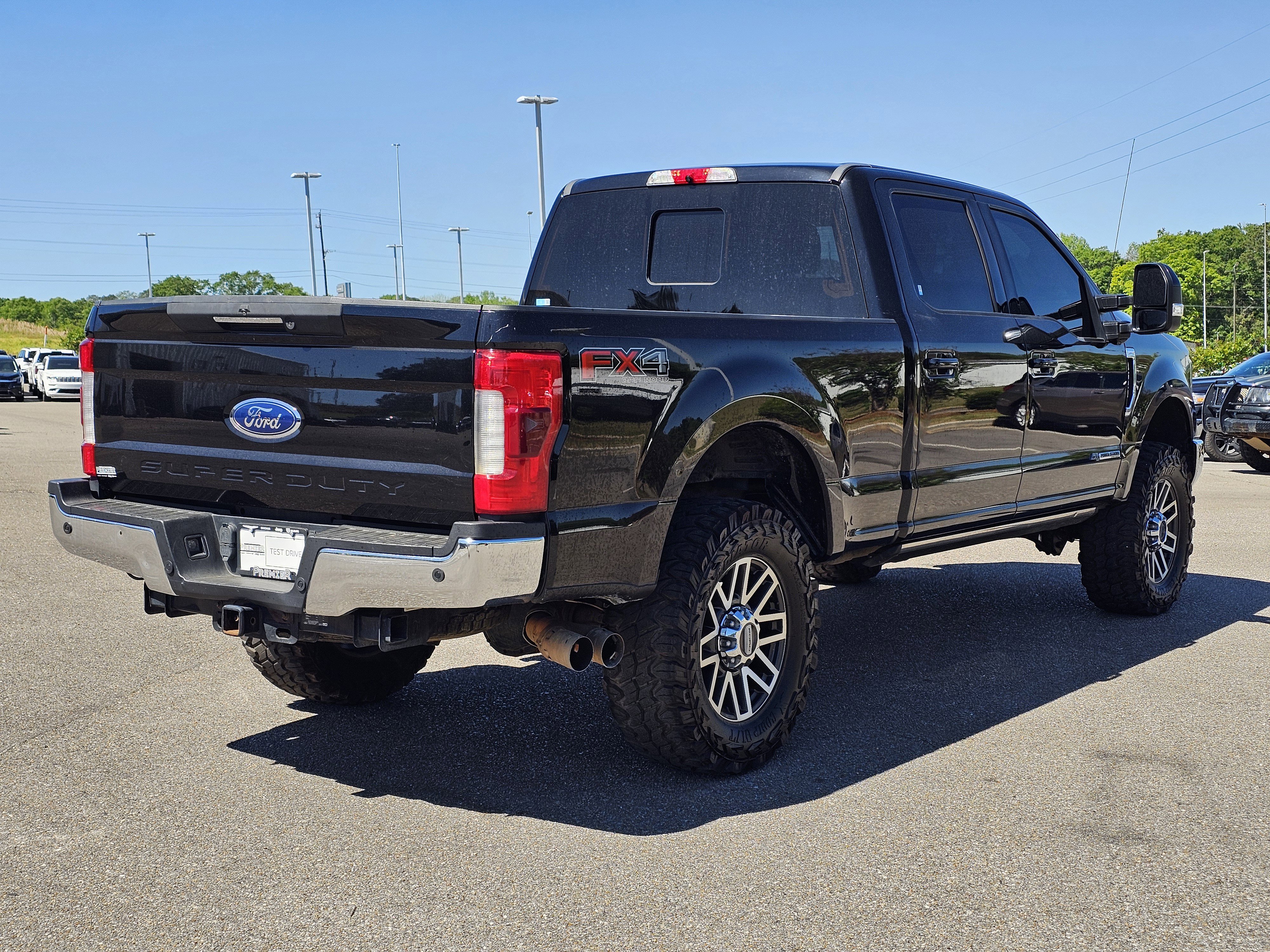 Used 2018 Ford F250 Lariat w/ Lariat Ultimate Package image 9