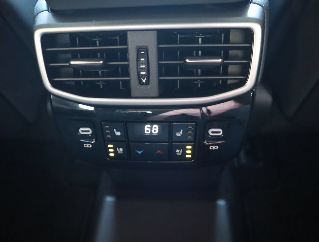 Used 2024 Lexus RX 450h AWD w/ Luxury Package image 34