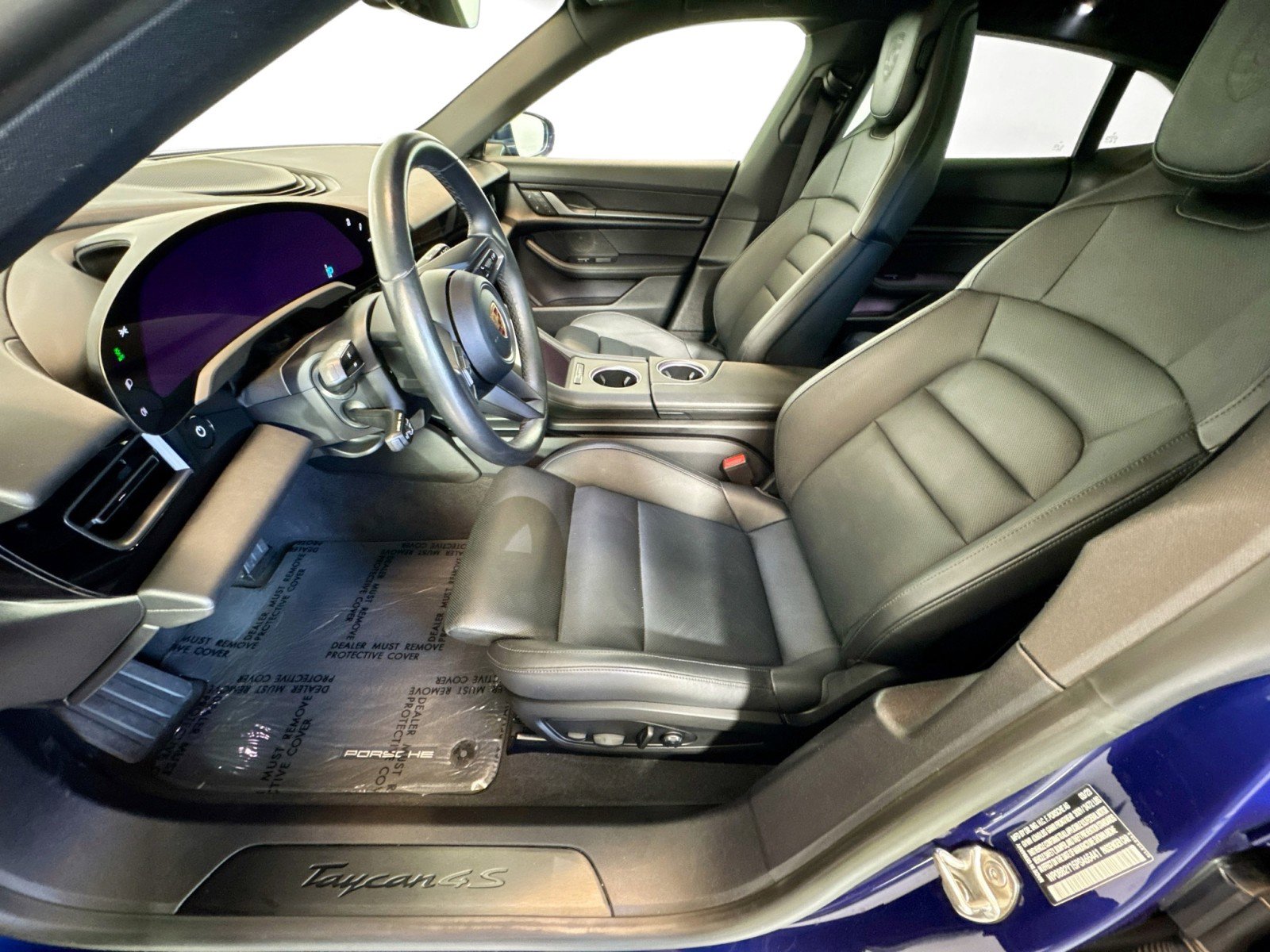 Certified 2023 Porsche Taycan 4S image 5