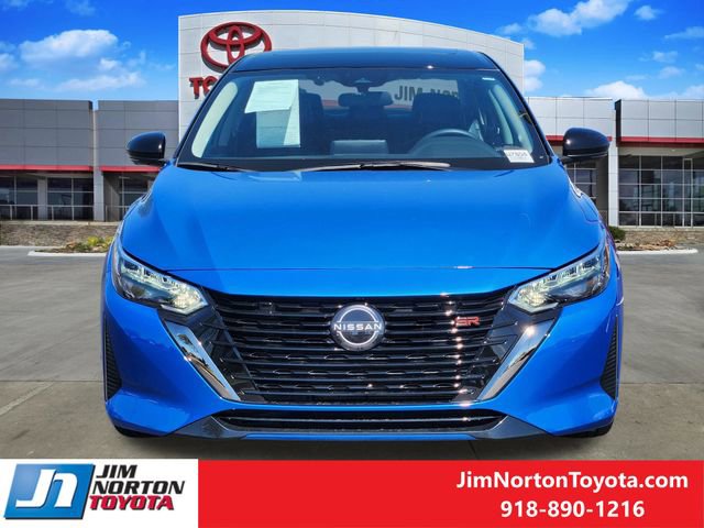 Used 2024 Nissan Sentra SR w/ SR Premium Package image 2