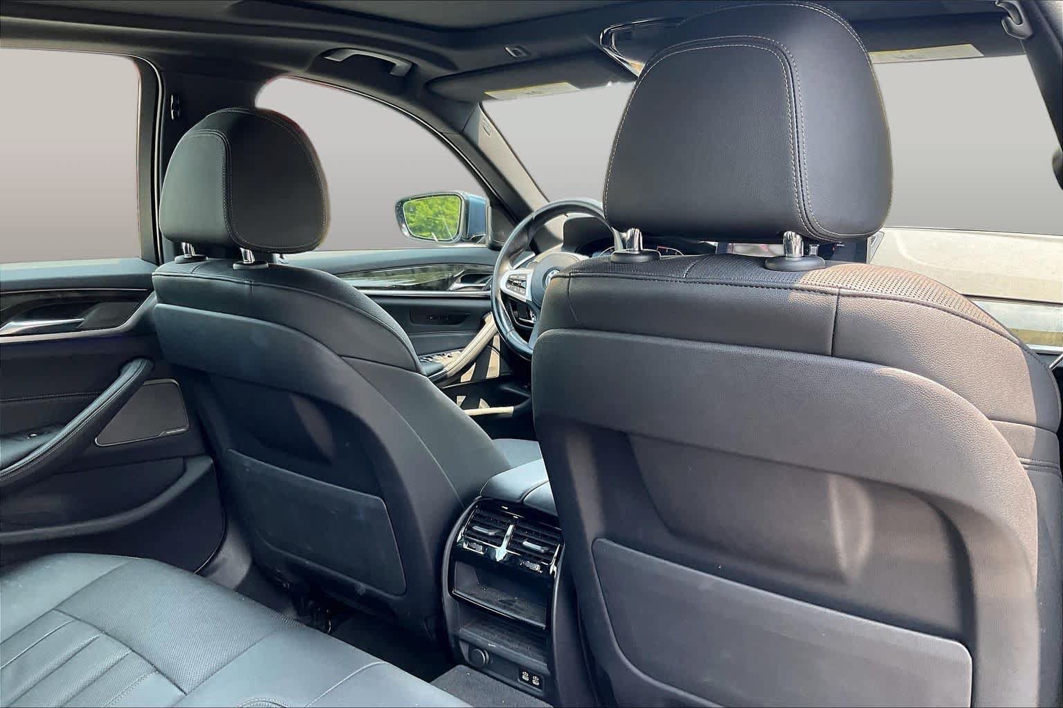 Used 2023 BMW 530i xDrive w/ M Sport Package AWD/4WD image 20