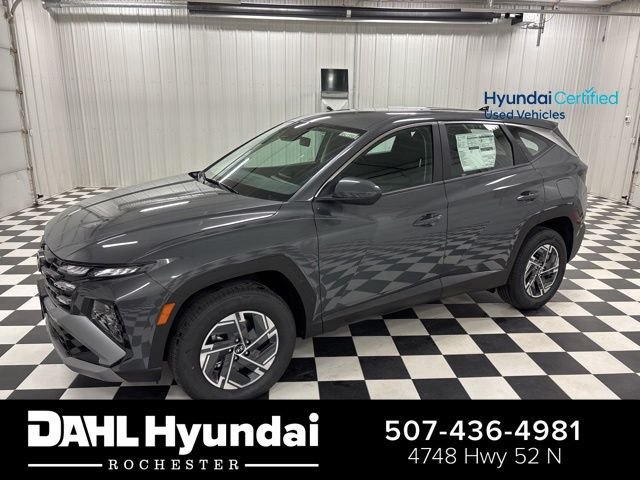 Used 2026 Hyundai Tucson Blue SE AWD/4WD image 1