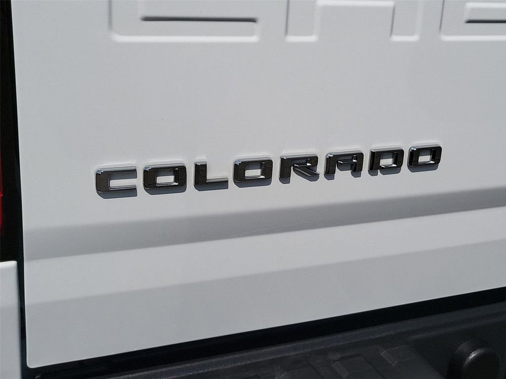 Used 2021 Chevrolet Colorado LT w/ Safety Package RWD image 21