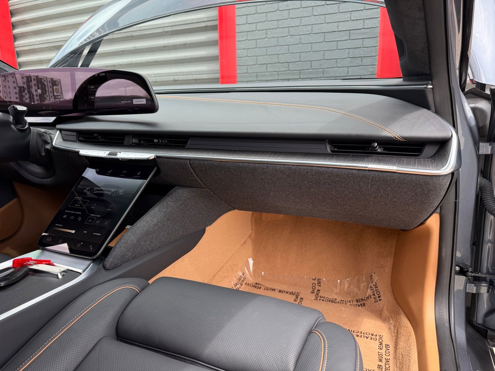 Used 2024 Lucid Air Touring image 23