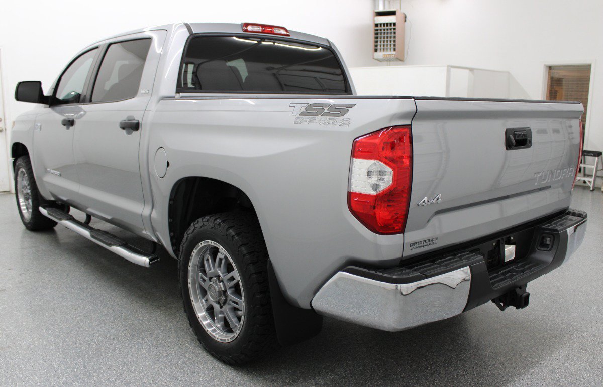 Used 2018 Toyota Tundra SR5 w/ SR5 Upgrade Package AWD/4WD image 6