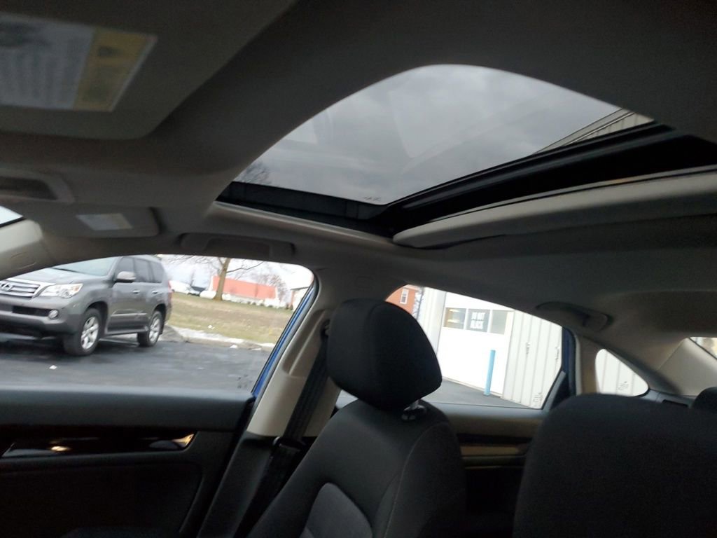 Used 2024 Honda Civic EX image 13