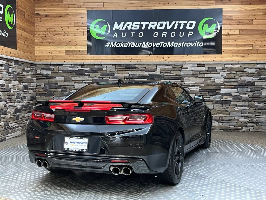 Used 2016 Chevrolet Camaro SS RWD image 22