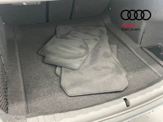 Used 2021 BMW 330i Sedan w/ Driving Assistance Package image 8