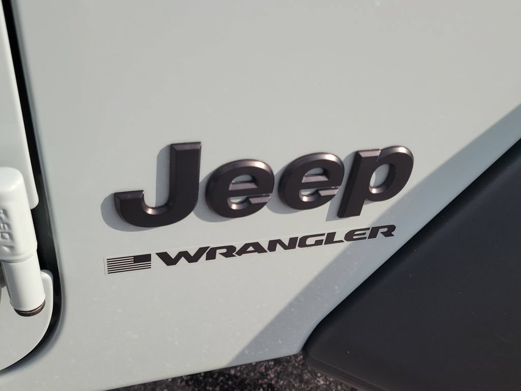 Certified 2024 Jeep Wrangler Unlimited Sport AWD/4WD image 7