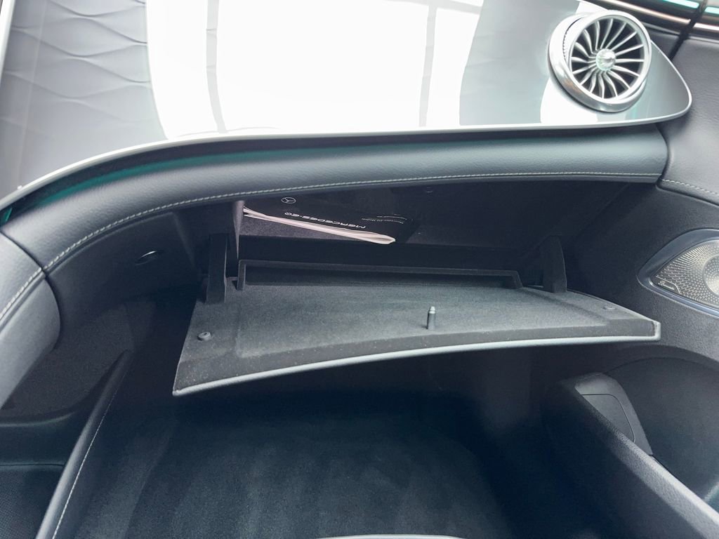 Used 2023 Mercedes-Benz EQE 500 4MATIC Sedan w/ Exclusive Trim Package image 32