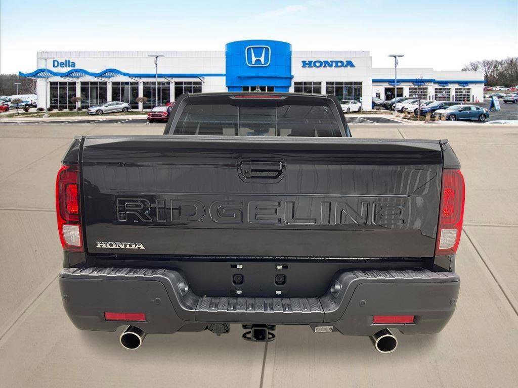 New 2026 Honda Ridgeline Black Edition image 4