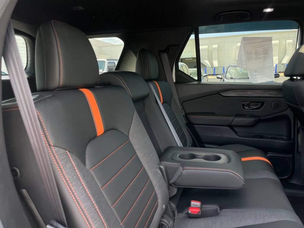 Certified 2026 Honda Passport TrailSport image 36