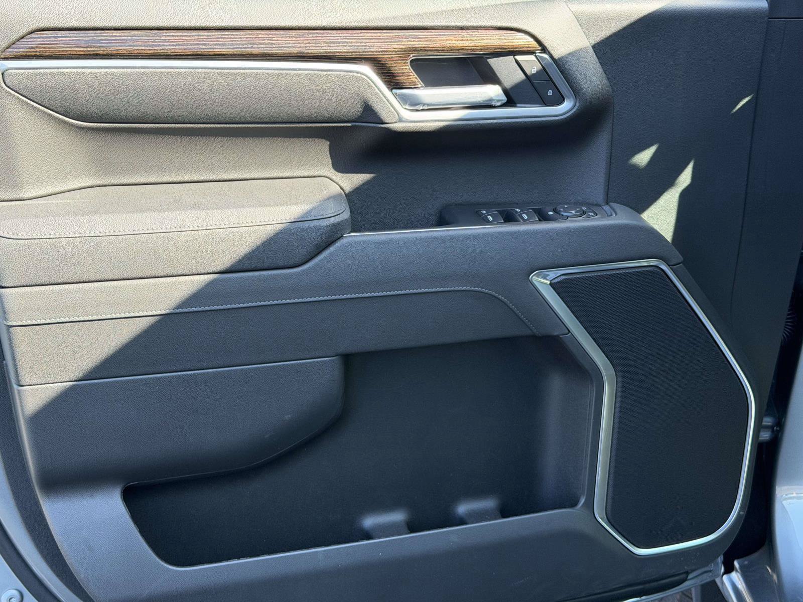 New 2026 GMC Sierra 1500 Elevation AWD/4WD image 6